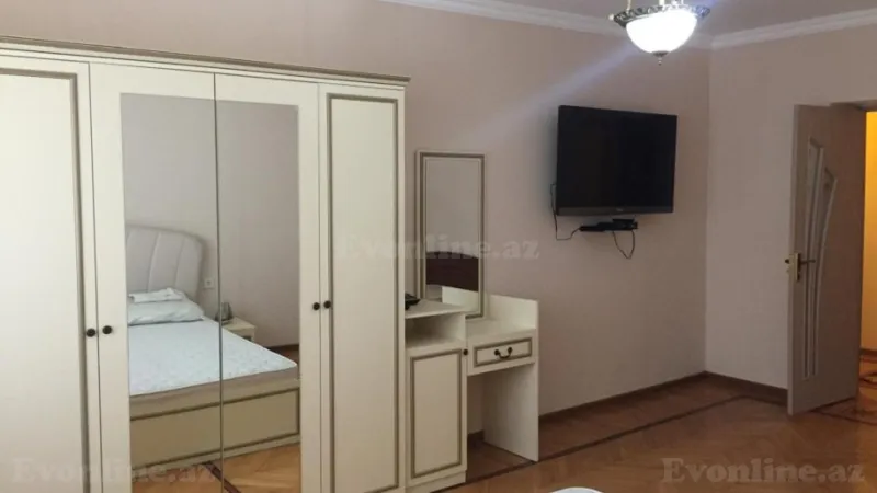 Kirayə verilir 2 otaqlı Mənzil Köhnə tikili 80 m² Böyükşor - şəkil 3