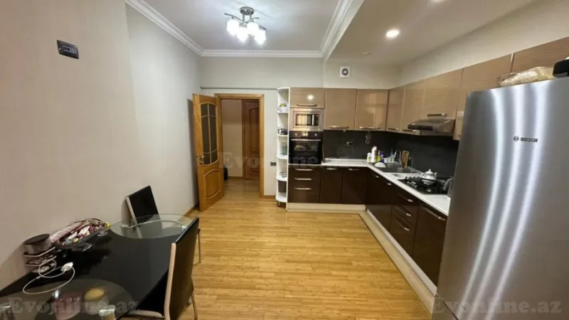 Satılır 4 otaqlı Mənzil Yeni tikili 135 m² Bayıl - şəkil 2