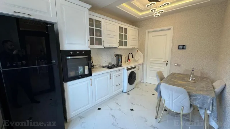 Satılır 3 otaqlı Mənzil Yeni tikili 122 m² Elmlər Akademiyası m. - şəkil 9