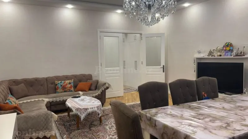 Satılır 2 otaqlı Mənzil Yeni tikili 115 m² Neftçilər m. - şəkil 3