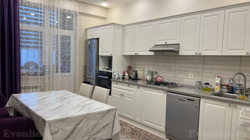 Satılır 2 otaqlı Mənzil Yeni tikili 115 m² Neftçilər m. - şəkil 10