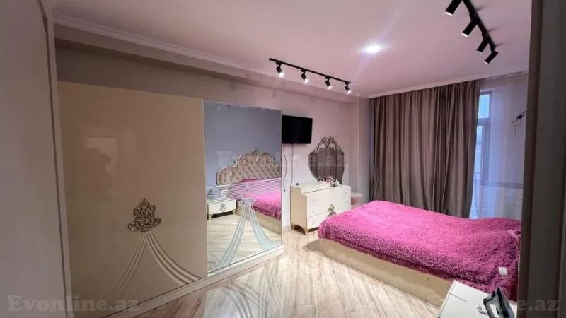 Satılır 2 otaqlı Mənzil Yeni tikili 87 m² Binəqədi - şəkil 2