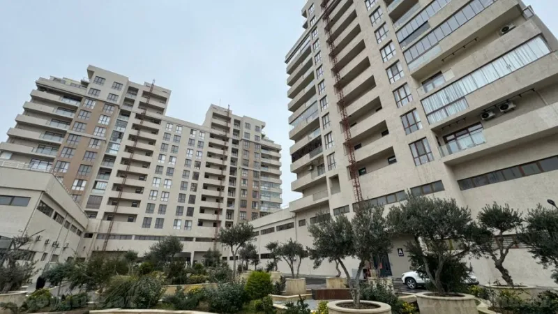 Satılır 3 otaqlı Mənzil Yeni tikili 122 m² Qara Qarayev m.