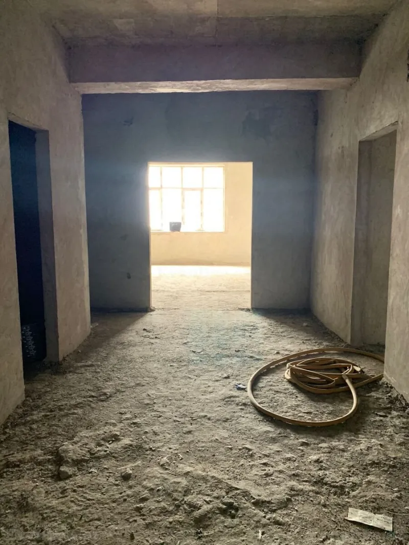 Satılır 3 otaqlı Mənzil Yeni tikili 122 m² Qara Qarayev m. - şəkil 4