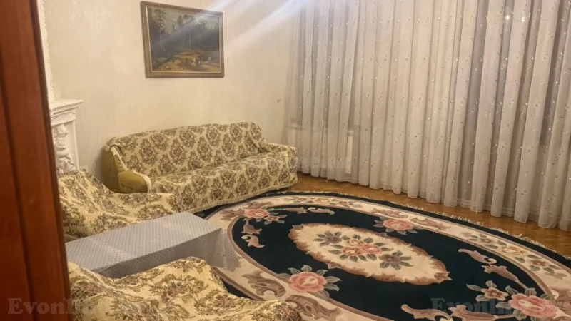 Kirayə verilir 3 otaqlı Mənzil Köhnə tikili 104 m² Nəsimi r. - şəkil 2