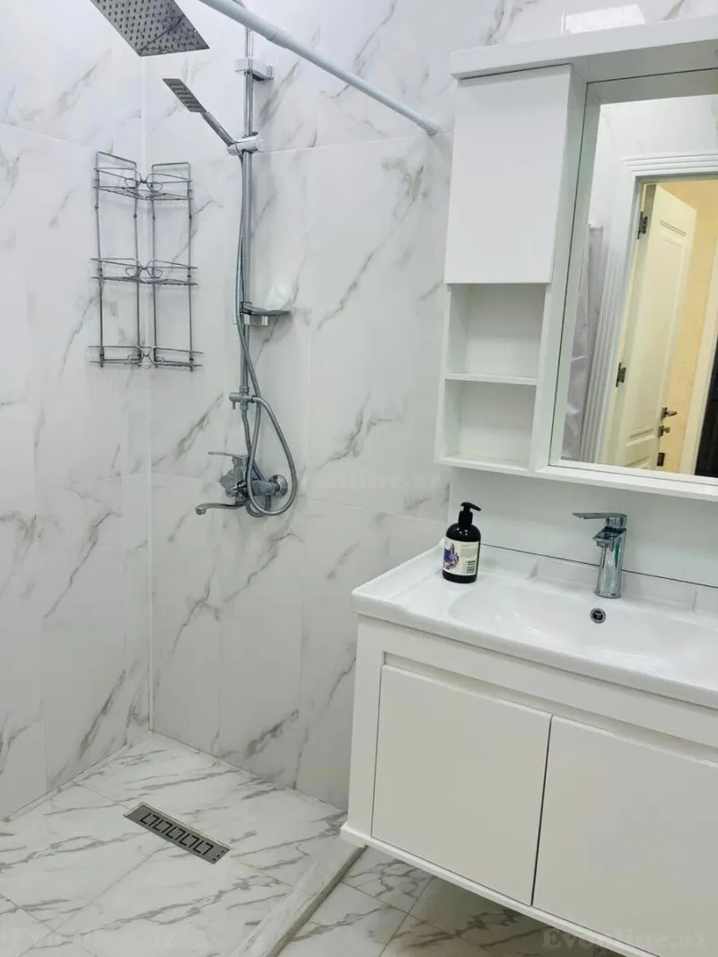 Kirayə verilir 3 otaqlı Mənzil Yeni tikili 110 m² Xətai m. - şəkil 24