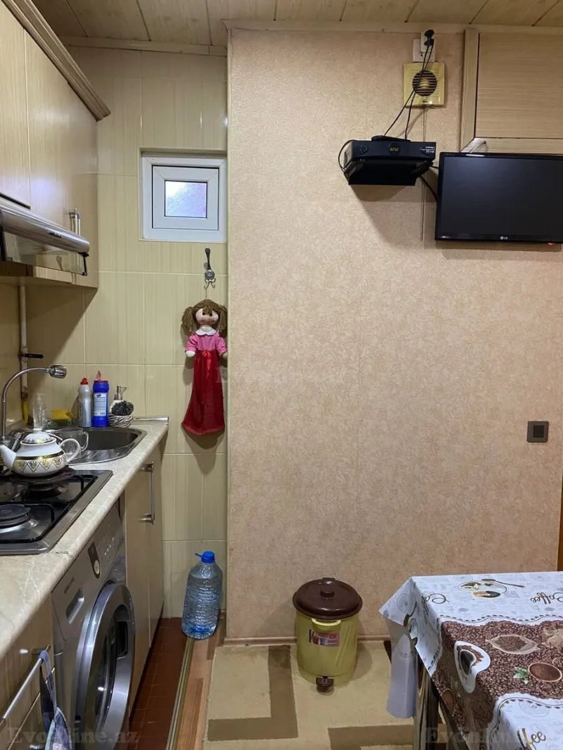 Satılır 2 otaqlı Mənzil Köhnə tikili 60 m² Qaraçuxur - şəkil 12