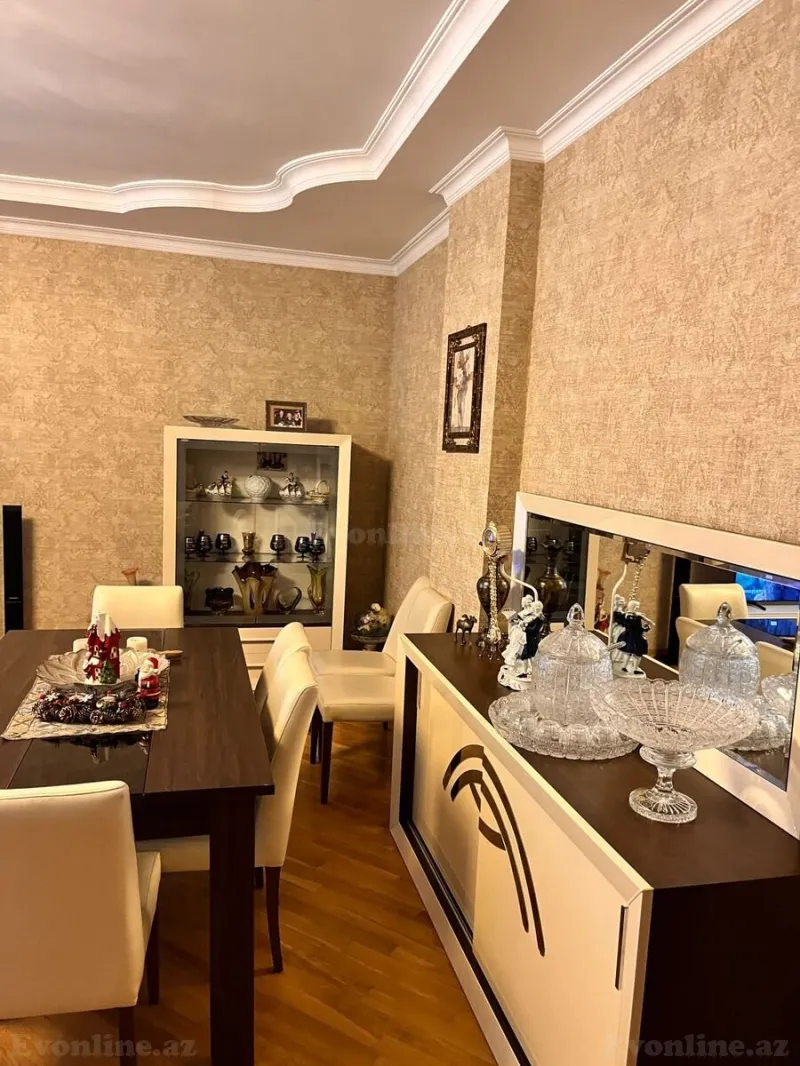 Satılır 4 otaqlı Mənzil Yeni tikili 230 m² Nizami m. - şəkil 7