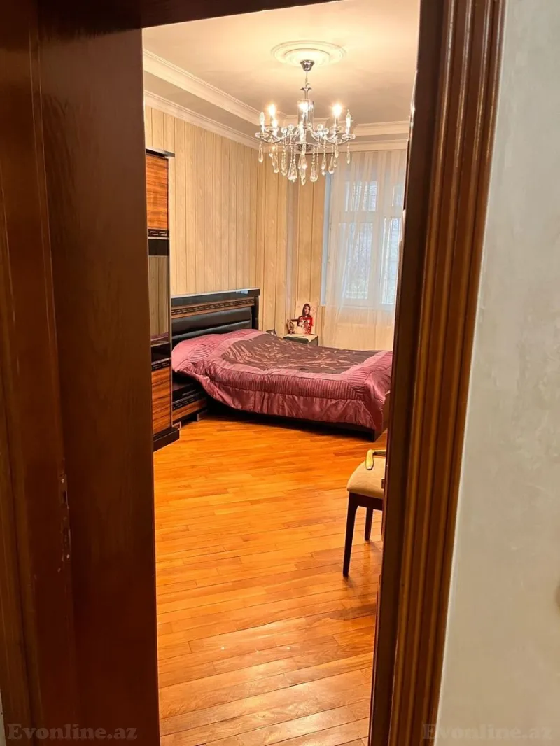 Satılır 4 otaqlı Mənzil Yeni tikili 230 m² Nizami m. - şəkil 9