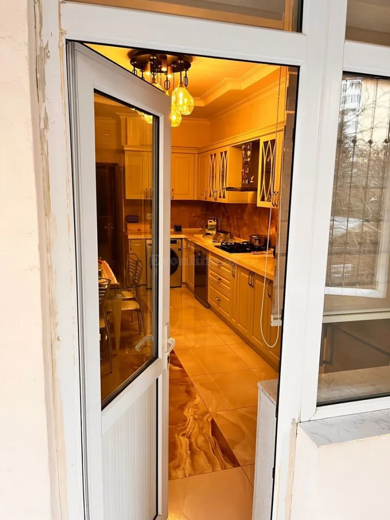 Satılır 4 otaqlı Mənzil Yeni tikili 230 m² Nizami m. - şəkil 12