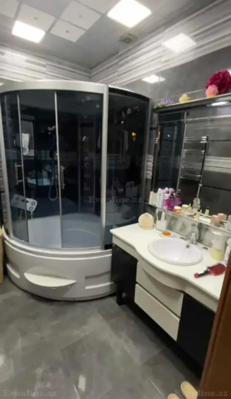 Satılır 4 otaqlı Mənzil Yeni tikili 230 m² Nizami m. - şəkil 22