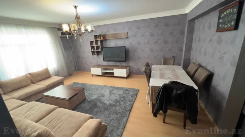 Bakı, Binəqədi r., Biləcərida 3 otaqlı mənzil kirayə verilir