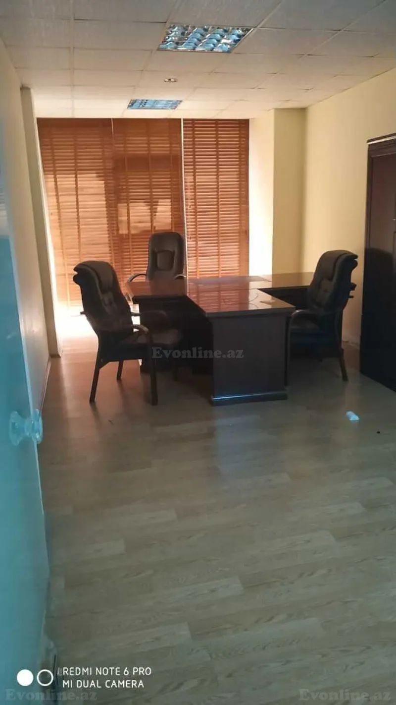 Satılır Obyekt 2200 m² Memar Əcəmi m. - şəkil 5