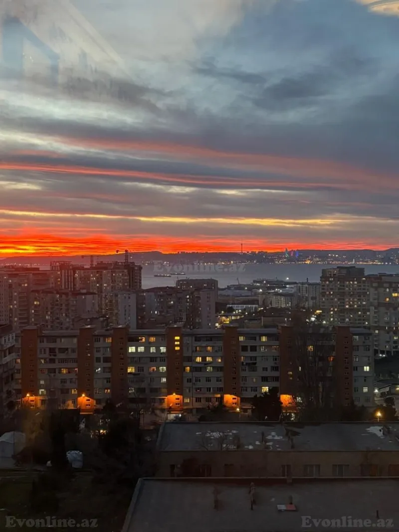 Satılır 3 otaqlı Mənzil Köhnə tikili 68 m² Həzi Aslanov m.