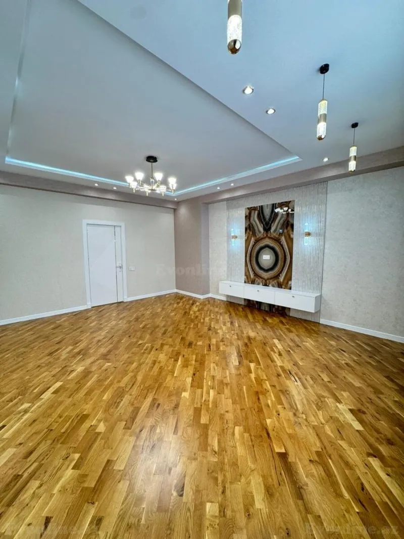 Satılır 3 otaqlı Mənzil Yeni tikili 115 m² Xətai r. - şəkil 2