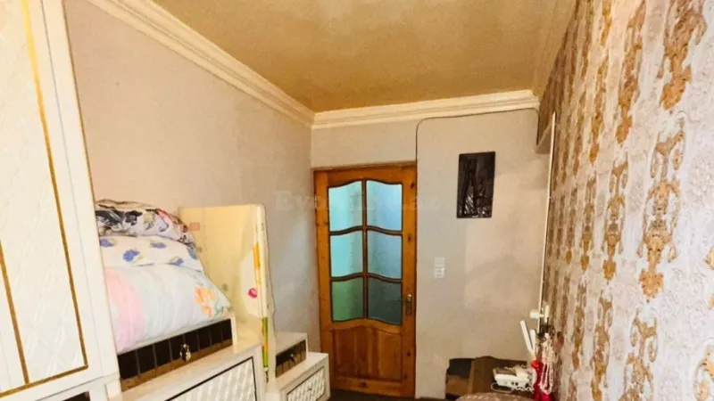 Satılır 2 otaqlı Mənzil Köhnə tikili 50 m² Bülbülə