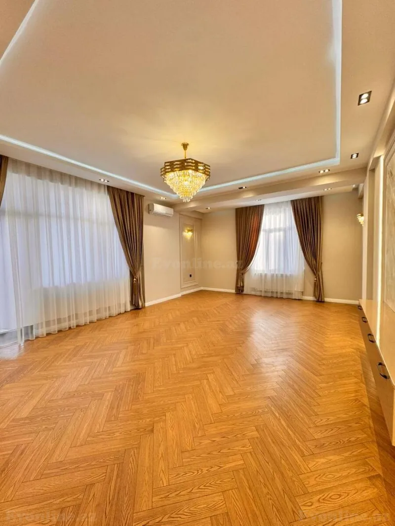 Satılır 3 otaqlı Mənzil Yeni tikili 133 m² 28 May m. - şəkil 2