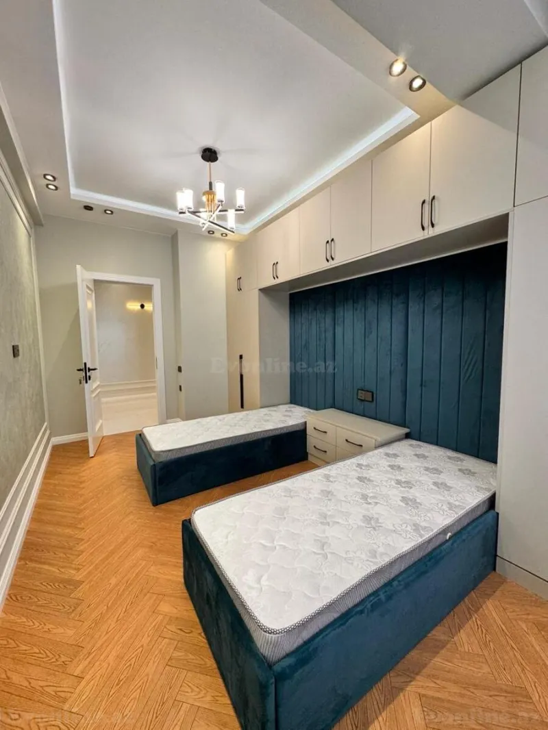 Satılır 3 otaqlı Mənzil Yeni tikili 133 m² 28 May m. - şəkil 13