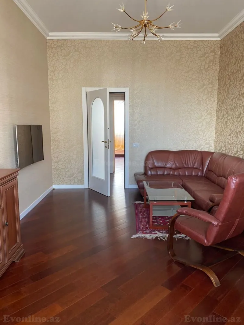 Satılır Obyekt 500 m² İçərişəhər m. - şəkil 4