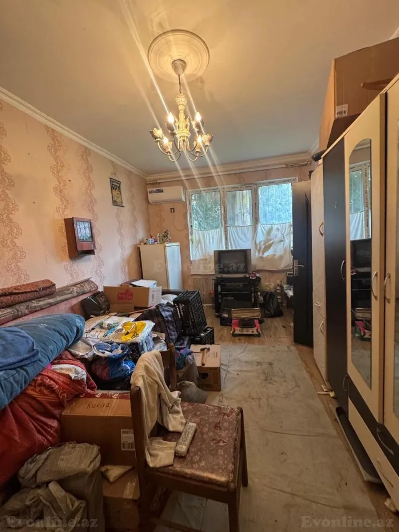 Satılır 2 otaqlı Mənzil Köhnə tikili 36 m² 4-cü mikrorayon - şəkil 2