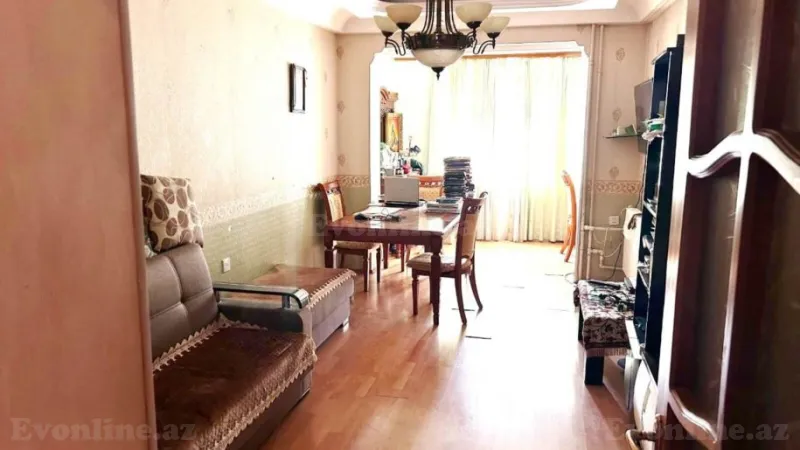 Satılır 2 otaqlı Mənzil Köhnə tikili 55 m² Elmlər Akademiyası m.