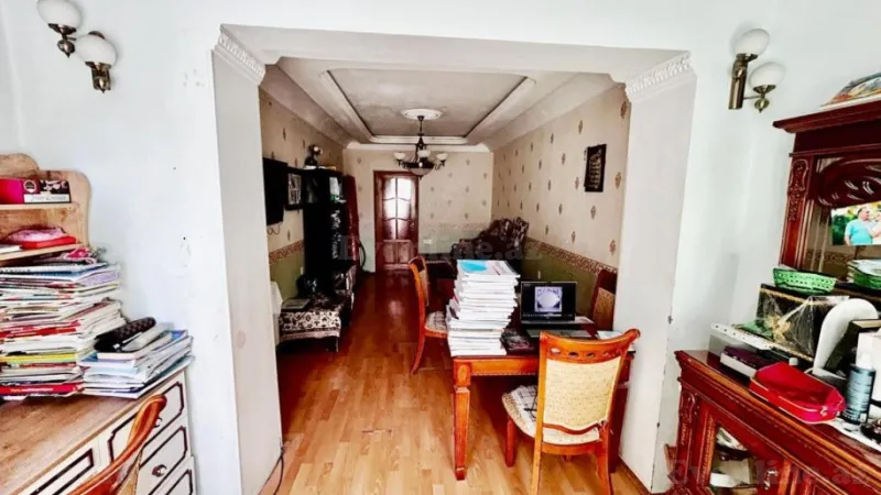 Satılır 2 otaqlı Mənzil Köhnə tikili 55 m² Elmlər Akademiyası m. - şəkil 2