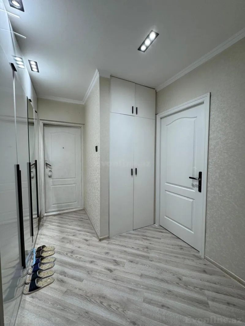 Satılır 3 otaqlı Mənzil Köhnə tikili 80 m² Həzi Aslanov m. - şəkil 17