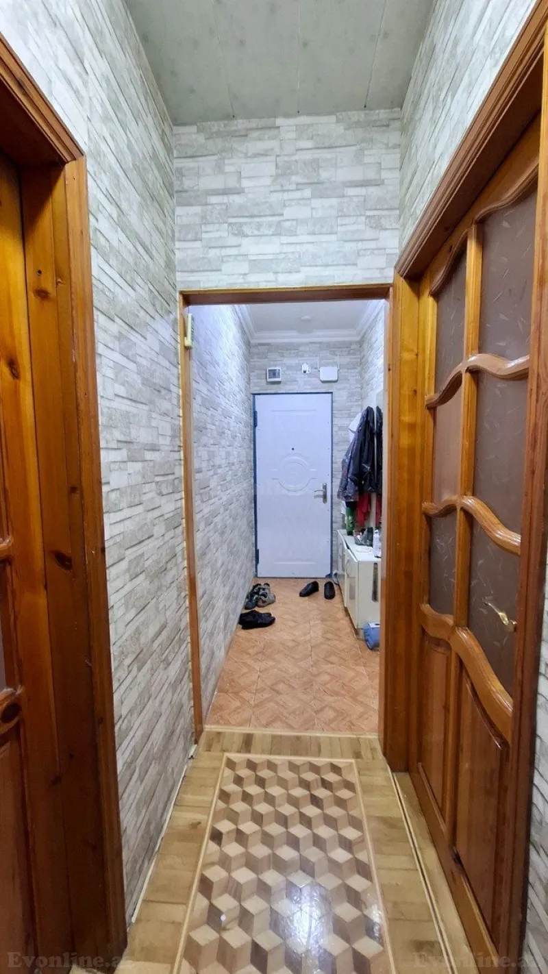Satılır 2 otaqlı Mənzil Köhnə tikili 55 m² 7-ci mikrorayon - şəkil 8