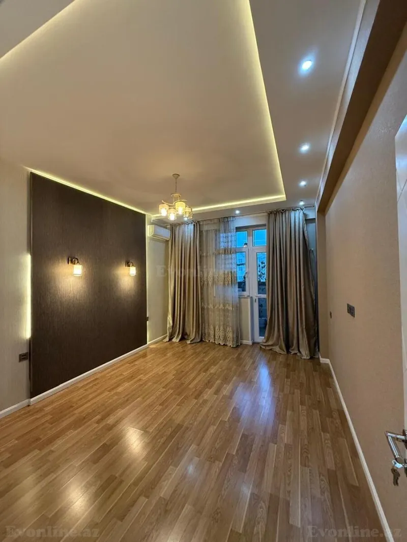 Satılır 3 otaqlı Mənzil Yeni tikili 135 m² İnşaatçılar m. - şəkil 3