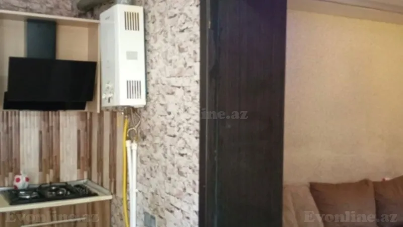 Satılır 3 otaqlı Mənzil Köhnə tikili 65 m² Əhmədli - şəkil 3