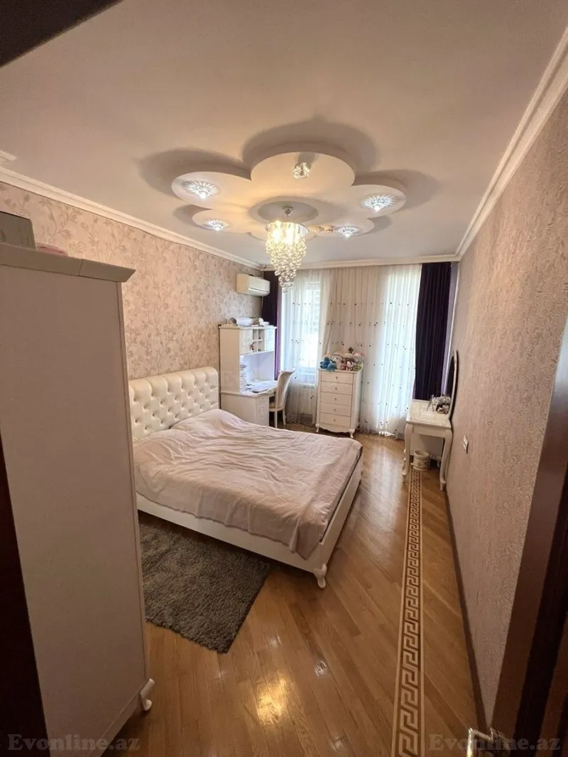 Kirayə verilir 4 otaqlı Mənzil Yeni tikili 190 m² 28 May m. - şəkil 7