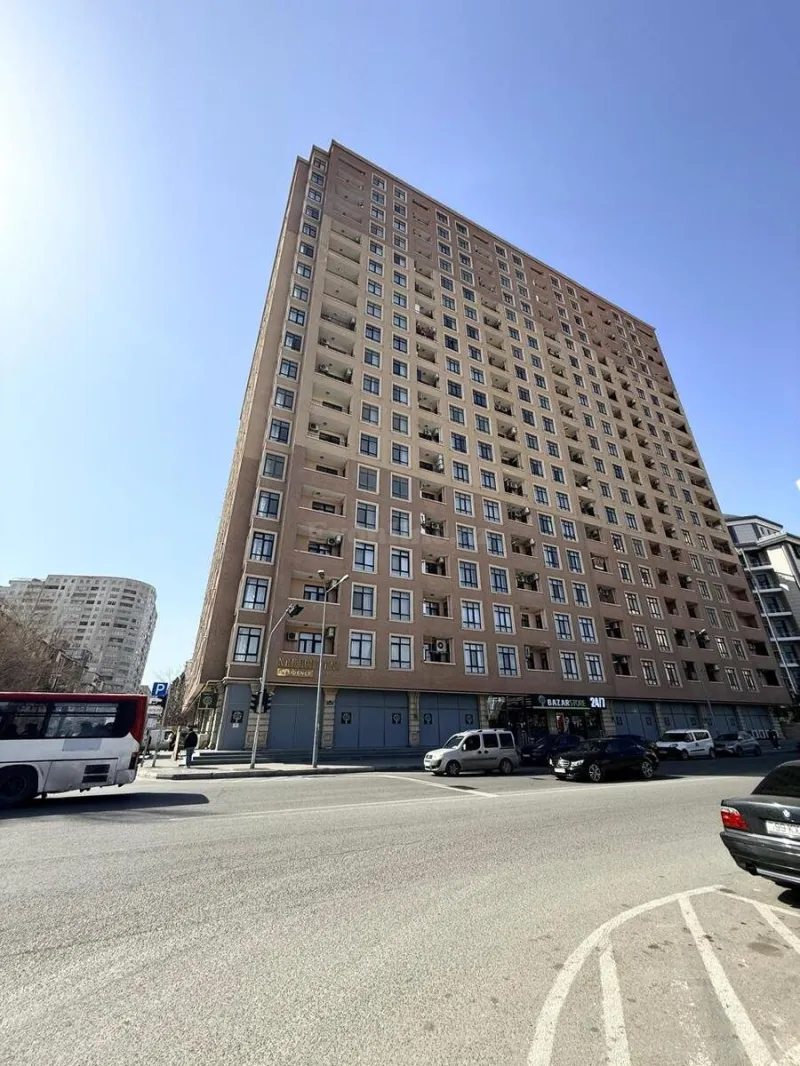Satılır 2 otaqlı Mənzil Yeni tikili 70 m² Nərimanov r. - şəkil 14