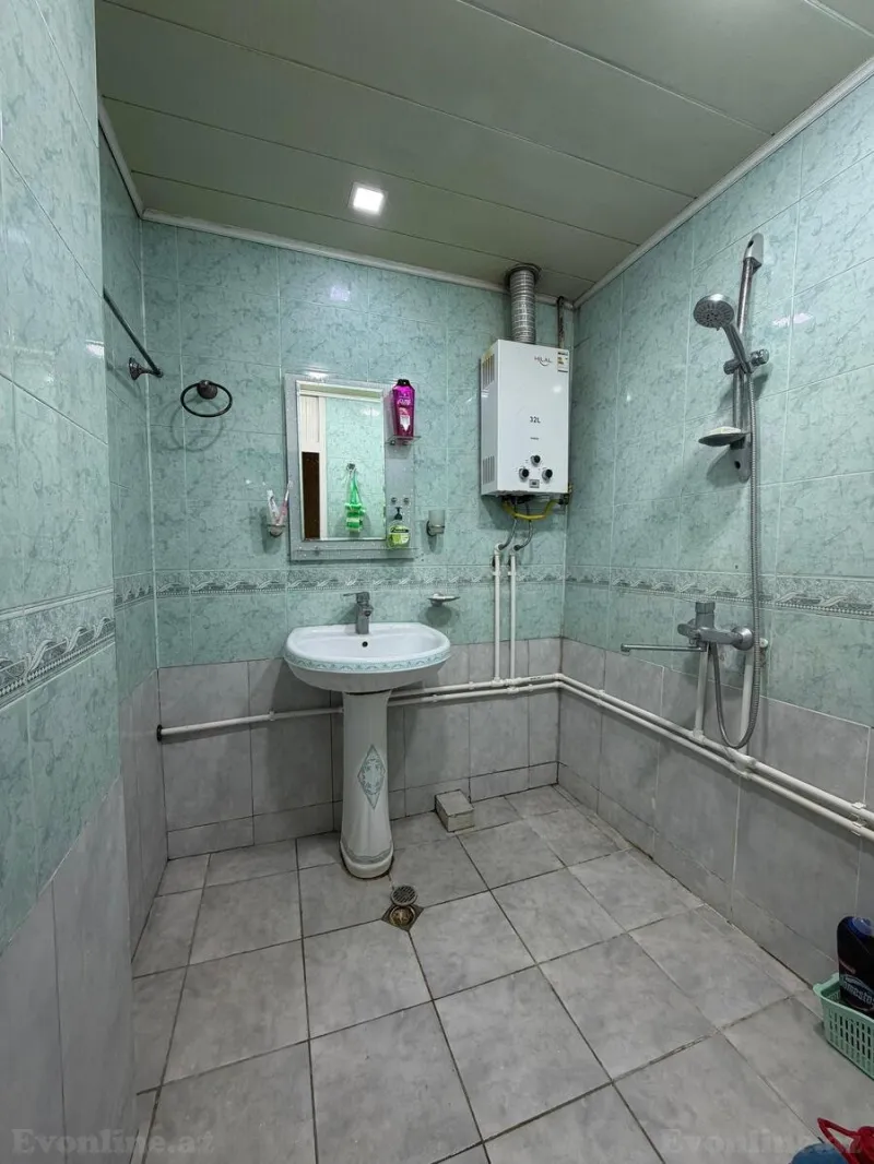 Satılır 5 otaqlı Mənzil Köhnə tikili 120 m² Həzi Aslanov m. - şəkil 20