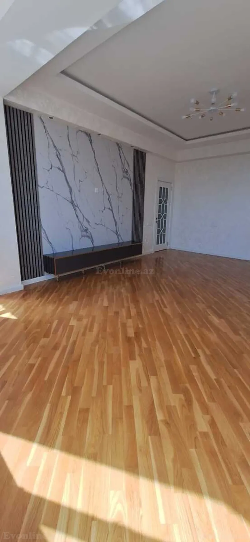 Satılır 3 otaqlı Mənzil Yeni tikili 100 m² Binəqədi r.