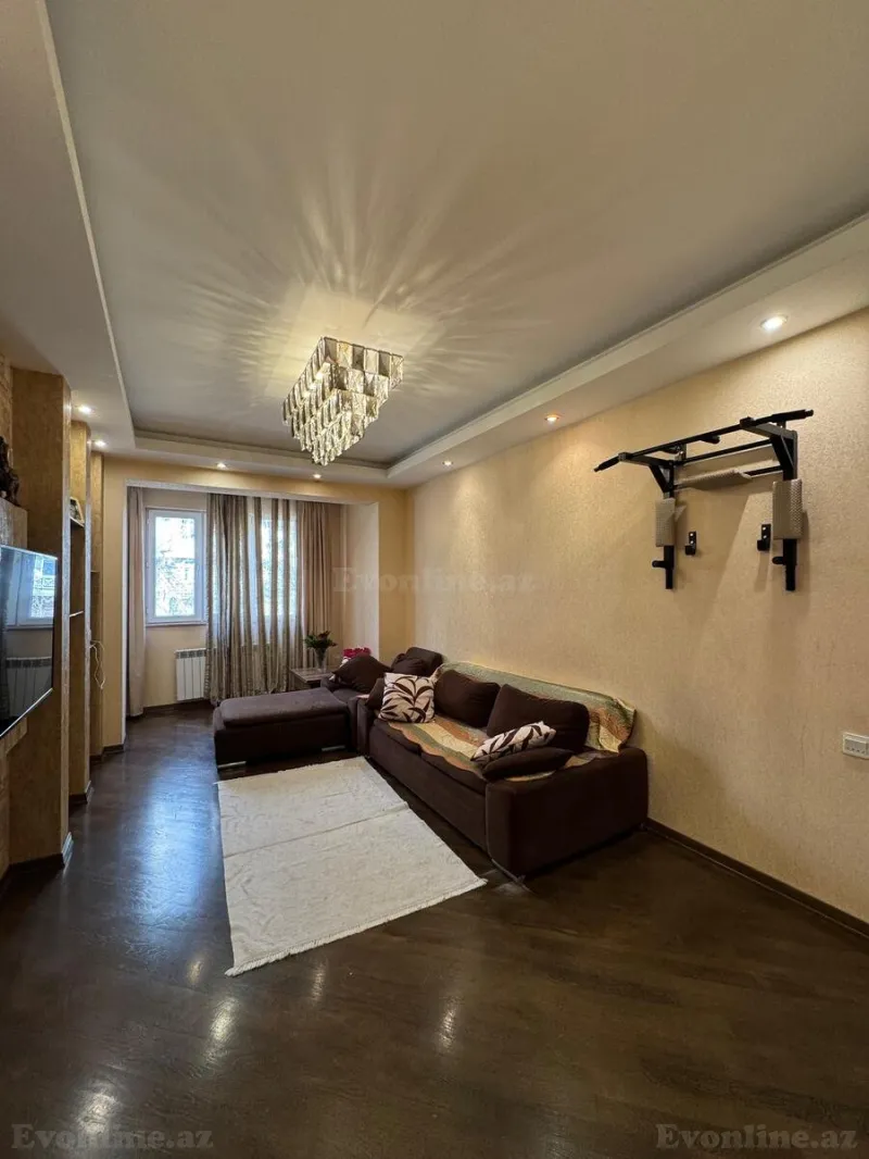 Satılır 3 otaqlı Mənzil Köhnə tikili 75 m² Xətai r. - şəkil 2