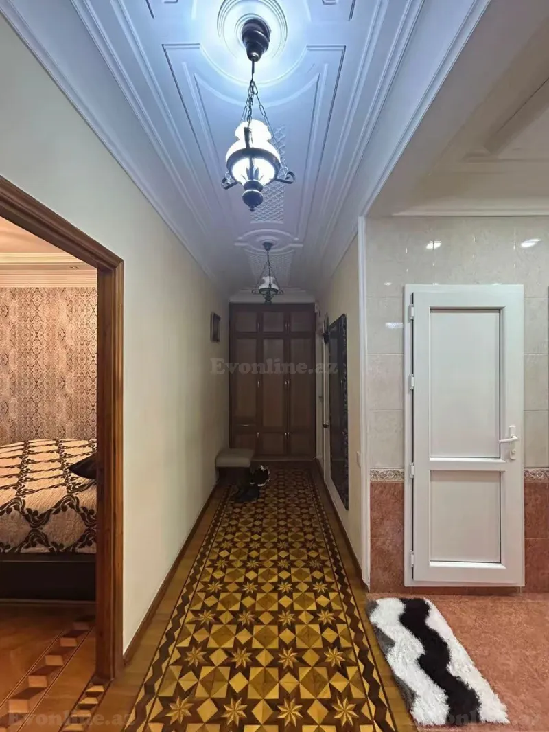 Satılır 4 otaqlı Mənzil Köhnə tikili 110 m² Sabunçu r.