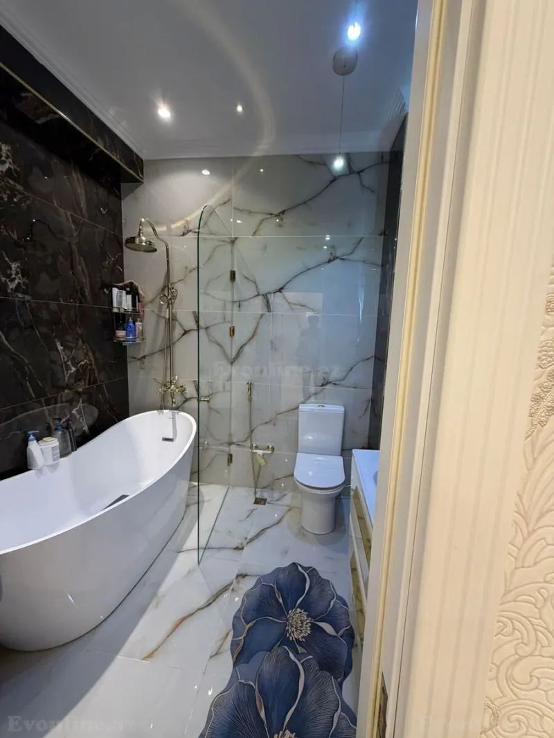 Satılır 3 otaqlı Mənzil Yeni tikili 130 m² Nərimanov r. - şəkil 15