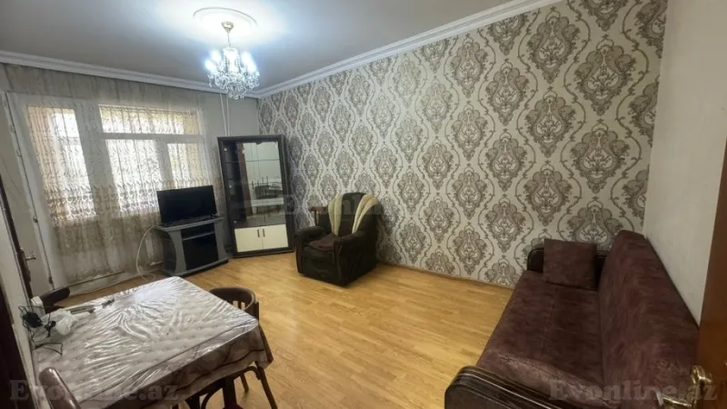 Satılır 2 otaqlı Mənzil Köhnə tikili 55 m² 7-ci mikrorayon