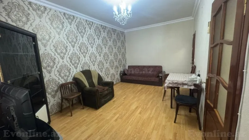 Satılır 2 otaqlı Mənzil Köhnə tikili 55 m² 7-ci mikrorayon - şəkil 2