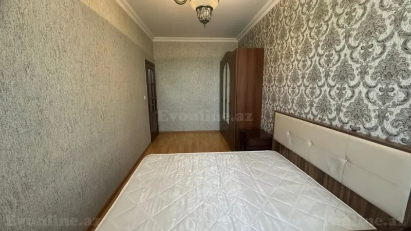 Satılır 2 otaqlı Mənzil Köhnə tikili 55 m² 7-ci mikrorayon - şəkil 4