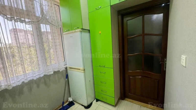 Satılır 2 otaqlı Mənzil Köhnə tikili 55 m² 7-ci mikrorayon - şəkil 8