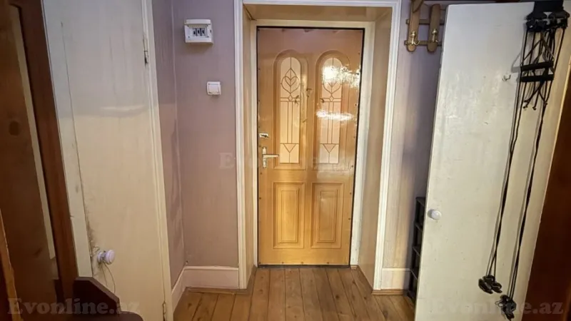 Kirayə verilir 2 otaqlı Mənzil Köhnə tikili 50 m² Nəriman Nərimanov m.