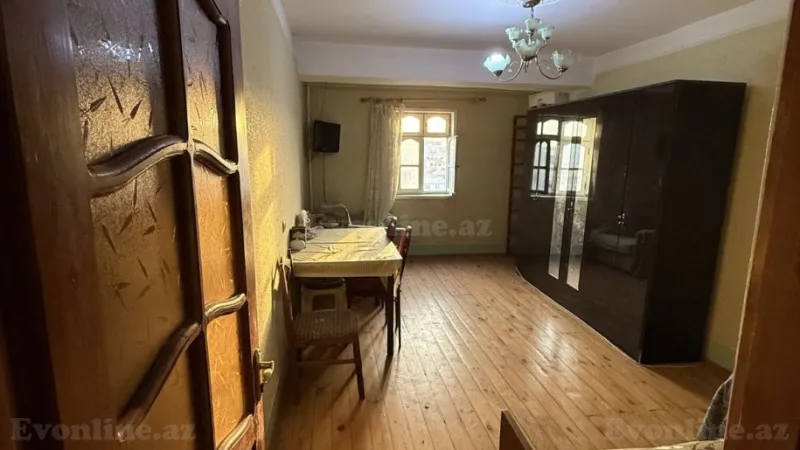 Kirayə verilir 2 otaqlı Mənzil Köhnə tikili 50 m² Nəriman Nərimanov m. - şəkil 3