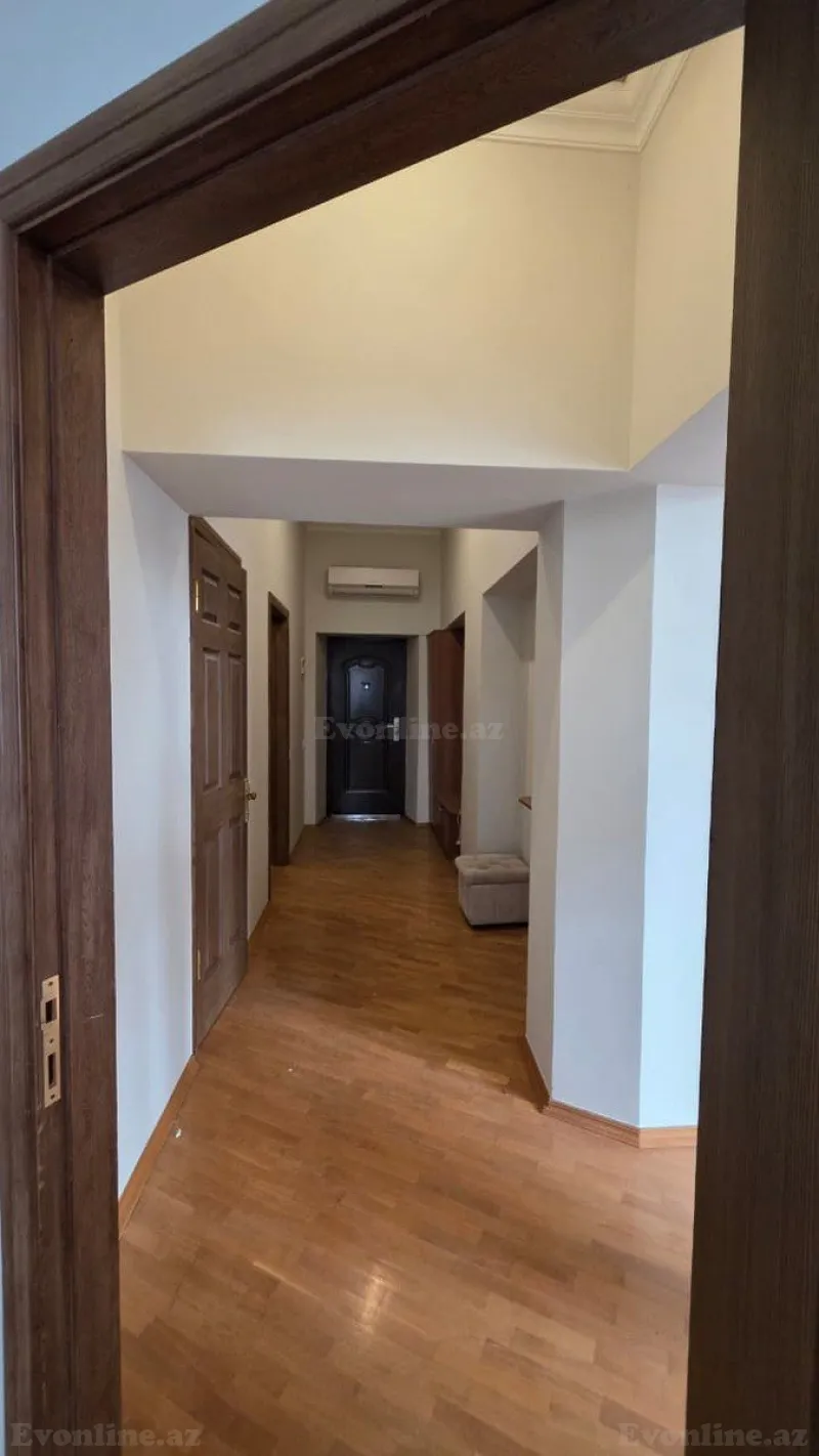 Satılır 2 otaqlı Mənzil Köhnə tikili 60 m² İçərişəhər m. - şəkil 13