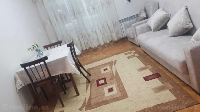 Kirayə verilir 2 otaqlı Mənzil Köhnə tikili 75 m² 28 May m.