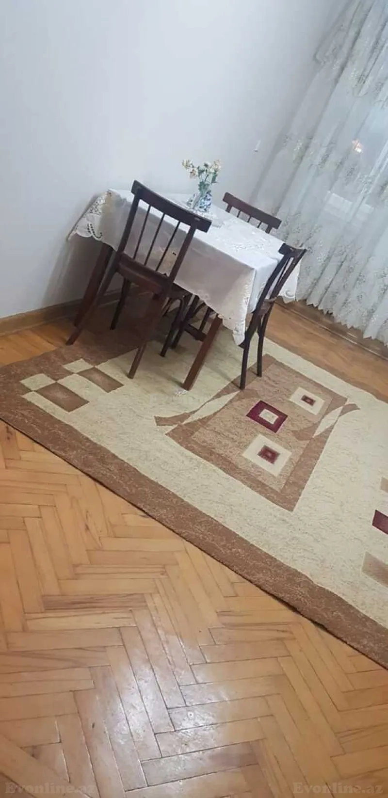 Kirayə verilir 2 otaqlı Mənzil Köhnə tikili 75 m² 28 May m. - şəkil 2