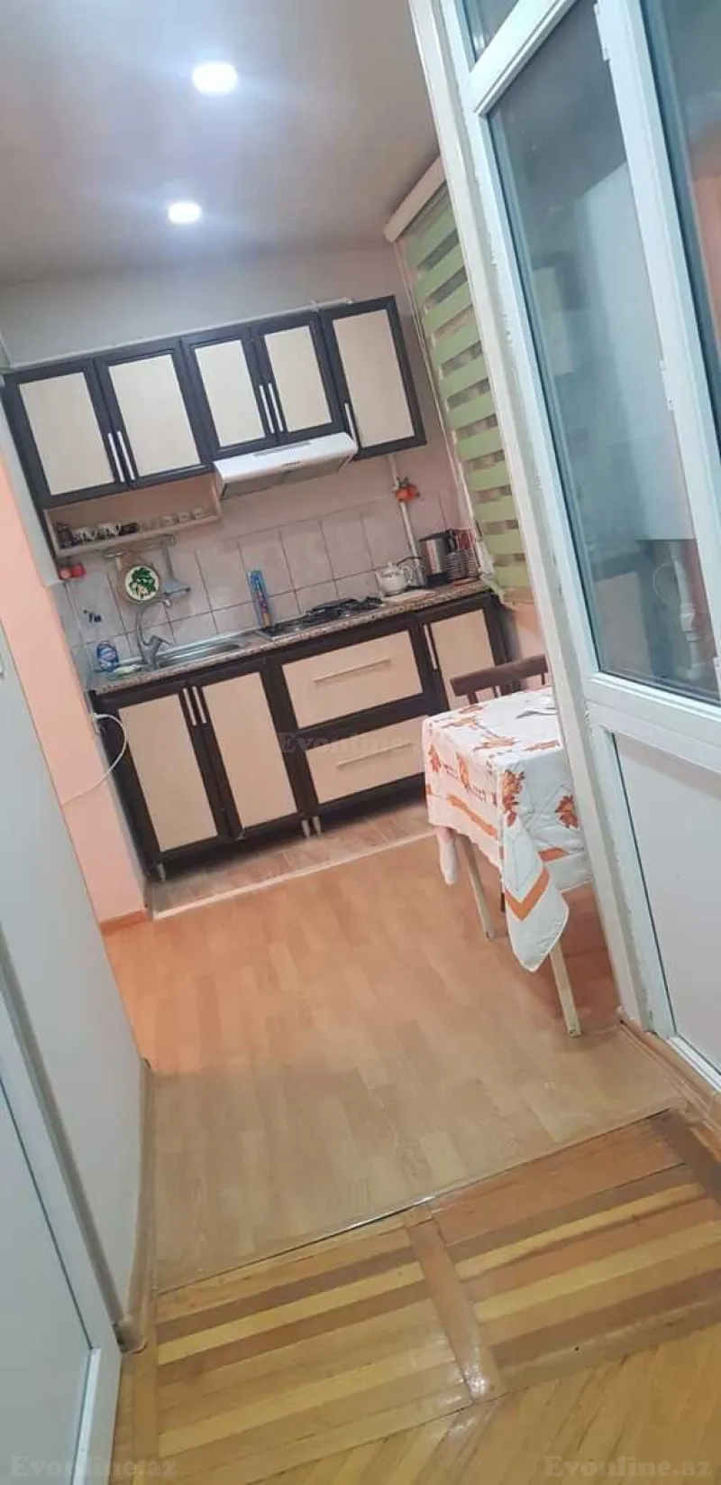 Kirayə verilir 2 otaqlı Mənzil Köhnə tikili 75 m² 28 May m. - şəkil 11