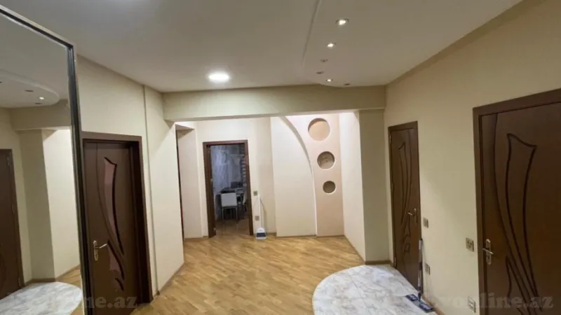 Kirayə verilir 3 otaqlı Mənzil Yeni tikili 130 m² Qara Qarayev m. - şəkil 15