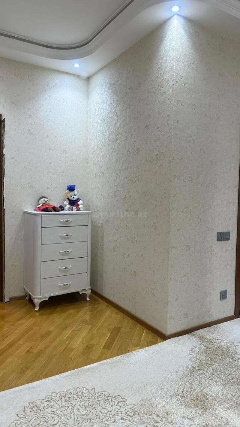 Satılır 3 otaqlı Mənzil Yeni tikili 135 m² Memar Əcəmi m. - şəkil 8