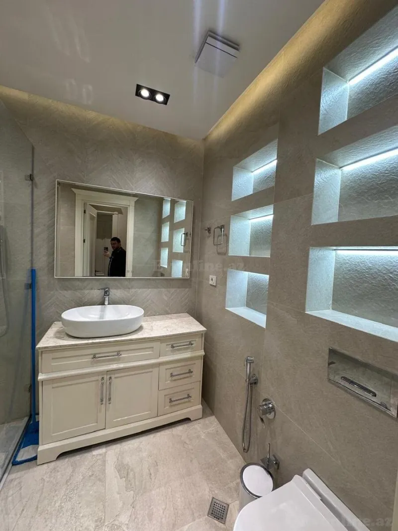 Satılır 3 otaqlı Mənzil Yeni tikili 107.2 m² Elmlər Akademiyası m. - şəkil 4